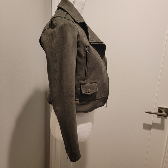 ‼️SOLD‼️BANANA REPUBLIC OLIVE GREEN VEGAN-SUEDE MOTOR JACKET - Picture 4 of 9